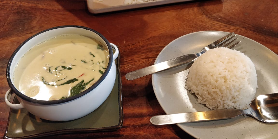 green curry and rice - bangkok